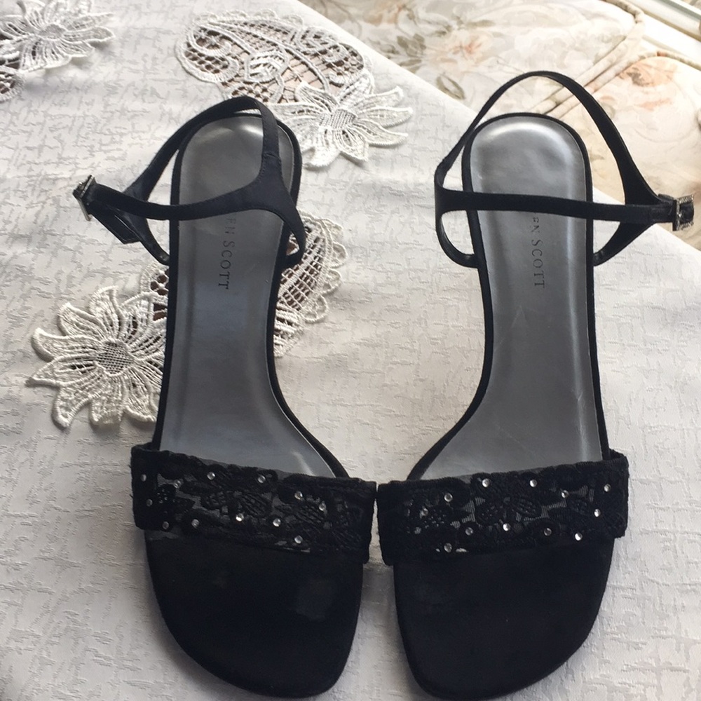 Karen Scott Black Ankle Strap Sandals